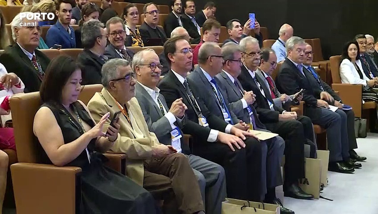 Pizarro oficializa saída. Eduardo Vítor é candidato à Federação Distrital do PS Porto