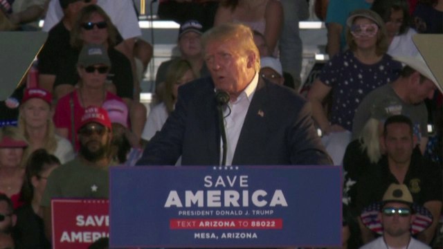 Nous n'aurons jamais eu une guerre comme celle-ci. Et tout ça à cause de gens stupides qui ne savent rien : Donald Trump s'est exprimé sur la guerre en Ukraine et a visé le président Joe Biden