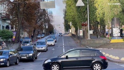 Ucraina: bombardamenti su Kiev. Inizia la rappresaglia russa