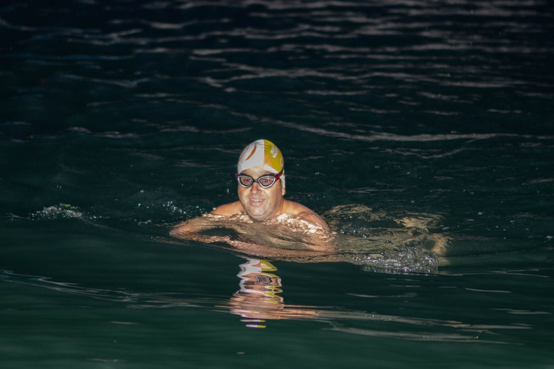 A dad-of-two has become to first person to swim across the Bristol Channel using only breaststroke – despite suffering with severe hypothermia