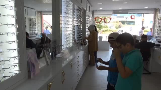 Gelişme çağındaki çocukların gözlerini bekleyen tehlike: Tablet ve telefon bağımlılığı