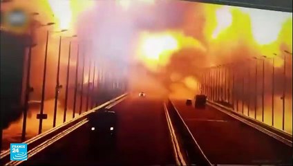 بوتين يتهم كييف ب"الإرهاب" بعد الانفجار على جسر القرم