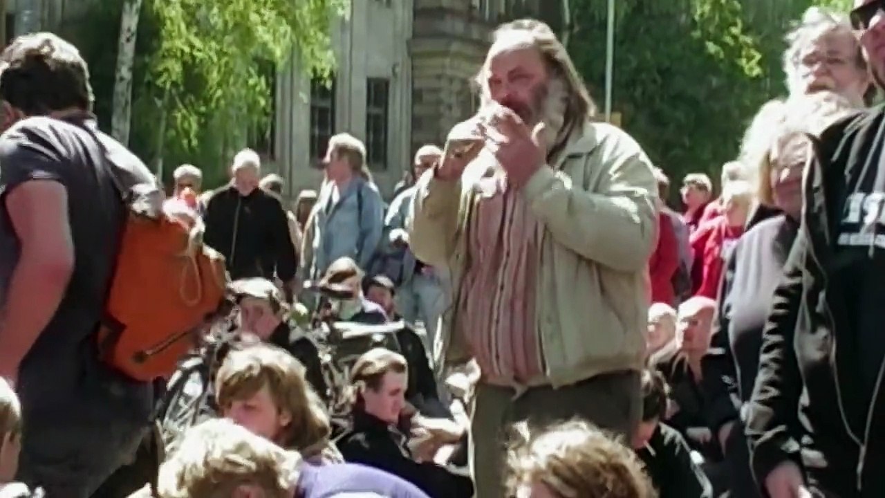 König hört auf Trailer DF