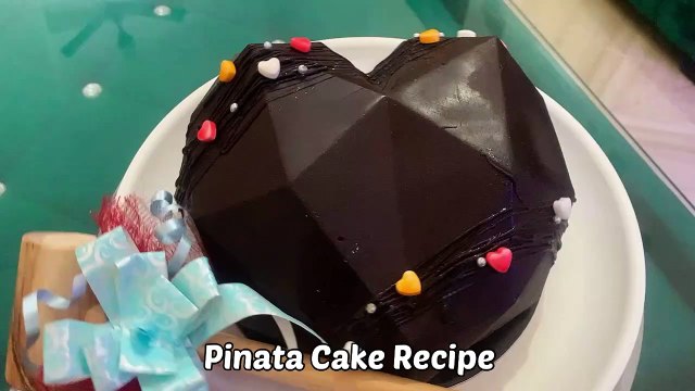Pinata Cake Recipe | Pinata Cake Decoration Ideas | Piñata Cake Kaise Banaye |