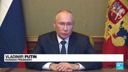 Putin warns Ukraine of harsh response to any attack