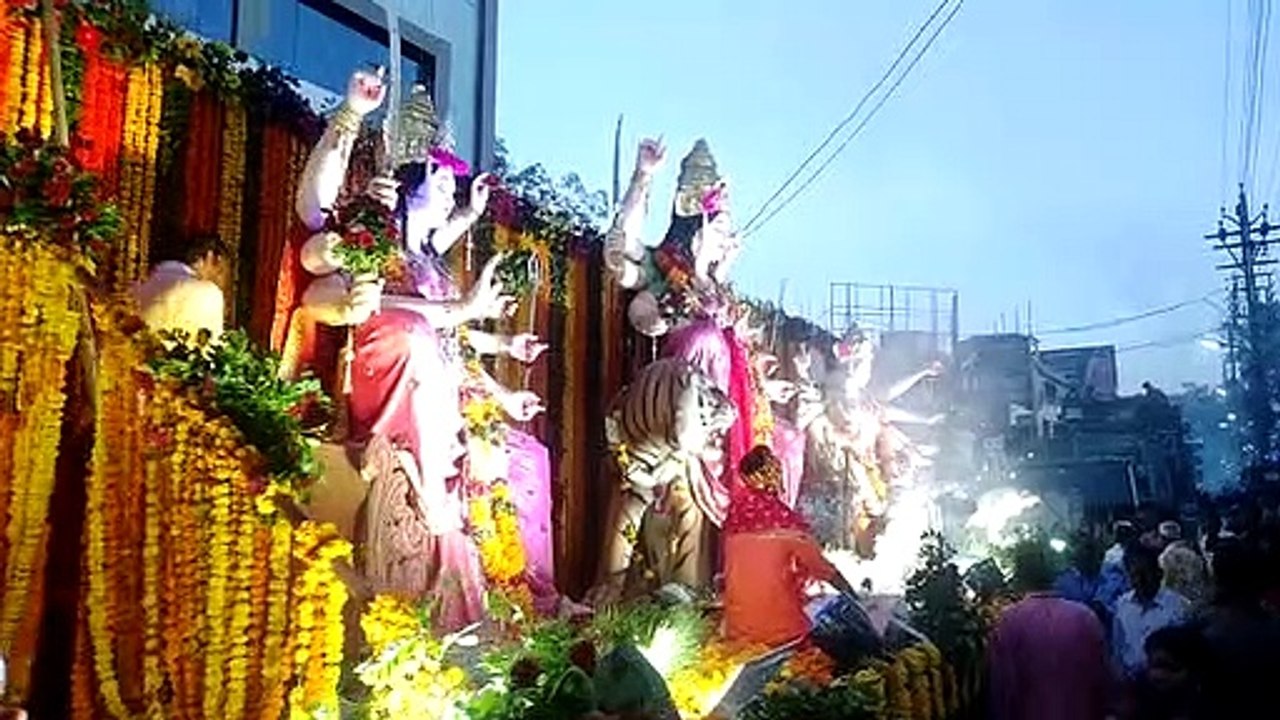 कृषि मंडी से निकला भव्य चल समारोह