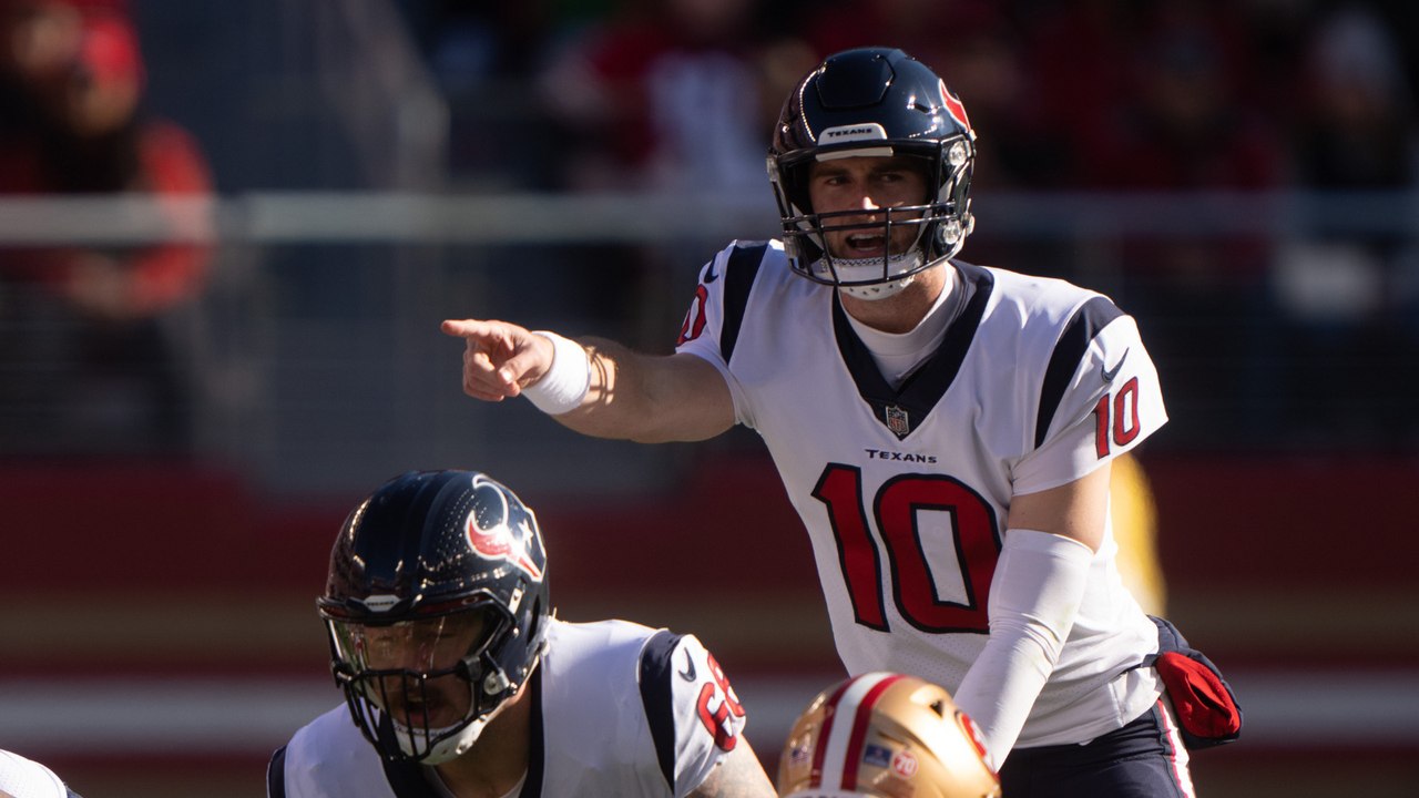 Texans Upset Jaguars In Low-Scoring Affair