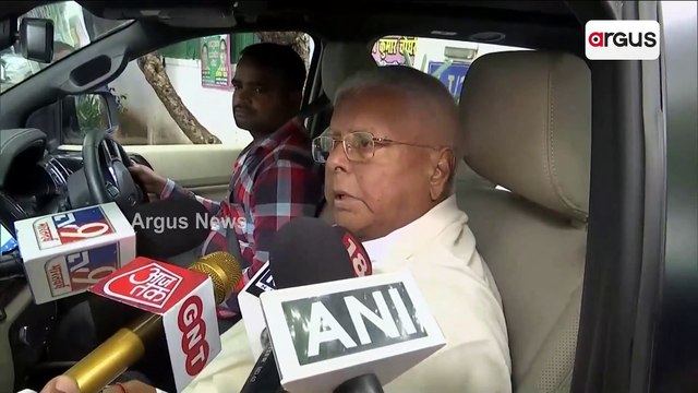 Lalu Prasad Yadav Mourns the demise of Mulayam Singh Yadav
