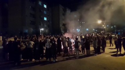 بسبب قمع الاحتجاجات.. بريطانيا تفرض عقوبات على مسؤولين إيرانيين