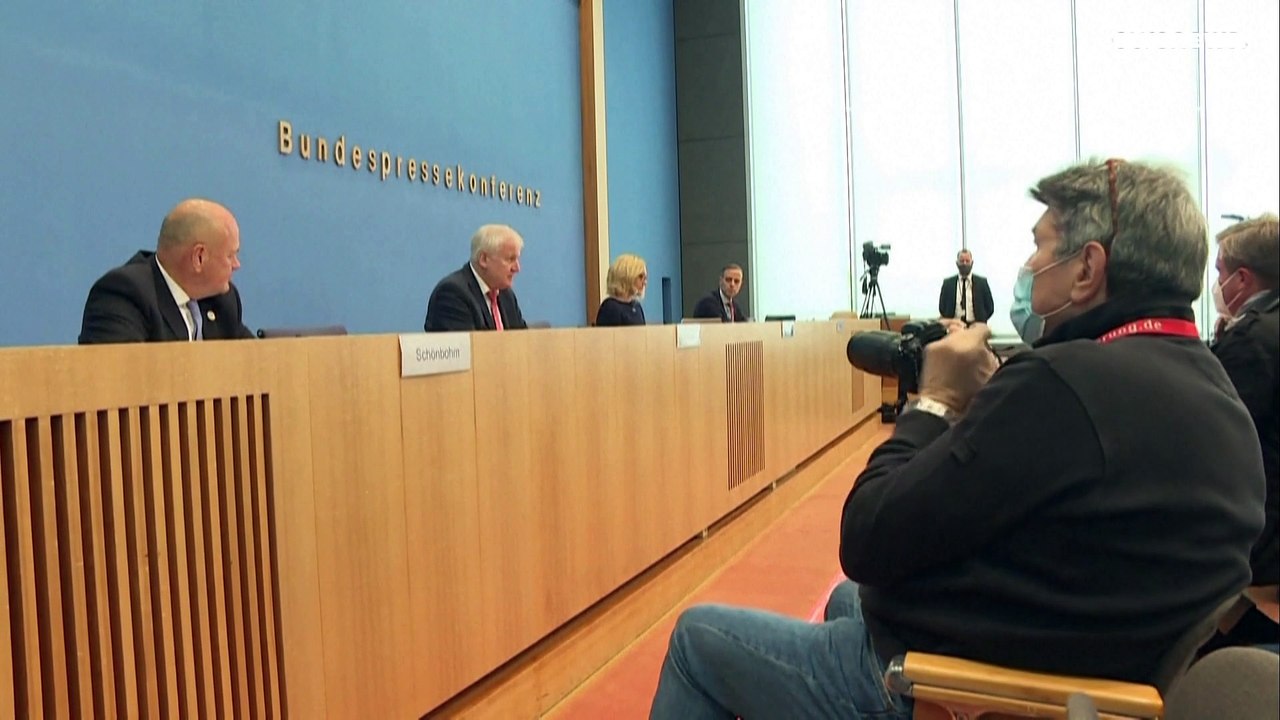 BSI-Chef Schönbohm unter Druck: Verbindungen zu russischen Geheimdienstkreisen?