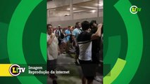 Torcida do Botafogo cantando após o jogo