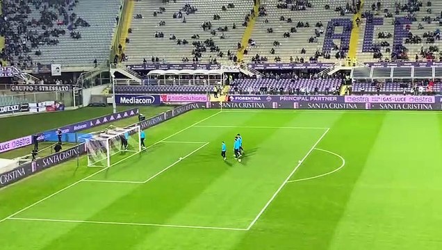 Fiorentina-Lazio, walk-around dei biancocelesti prima del riscaldamento