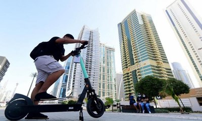 طرق دبي تطلق منصة إلكترونية لمنح تصاريح مجانية لاستخدام السكوتر الكهربائي