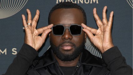 VOICI -  "Je ne suis pas à l'abri..." : Gims fait d'hilarantes révélations sur ses habitudes en tournée