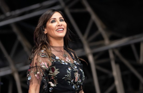 'My intention in wearing that was so that you couldn’t see my silhouette, because I didn’t want anyone to see...': Natalie Imbruglia on insecurities while filming 'Torn' music video