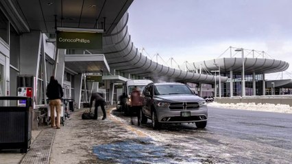 Aeropuerto Alaska Temporada 1 ep 2 ( sube esp)