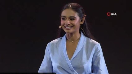 Nansen Mülteci ödülü alan Merkel'den Türkiye'ye övgü