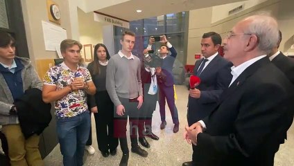 halktv.com.tr Kemal Kılıçdaroğlu'nu anbean takipte: Harvard’da Türk öğrencilerle sohbet etti