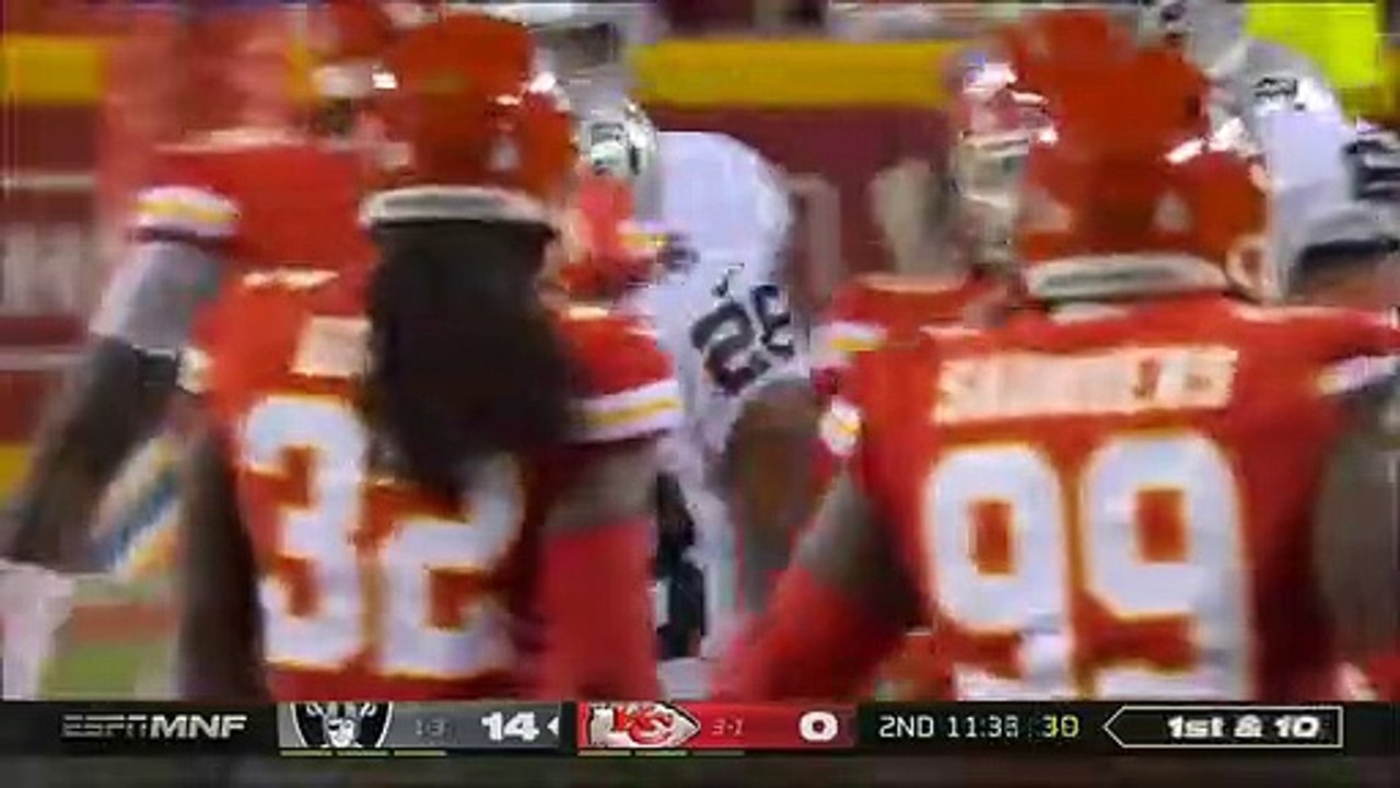 Kansas City Chiefs vs Las Vegas Raiders Full Highlights 2nd QTR _ NFL Week 5_ 2022