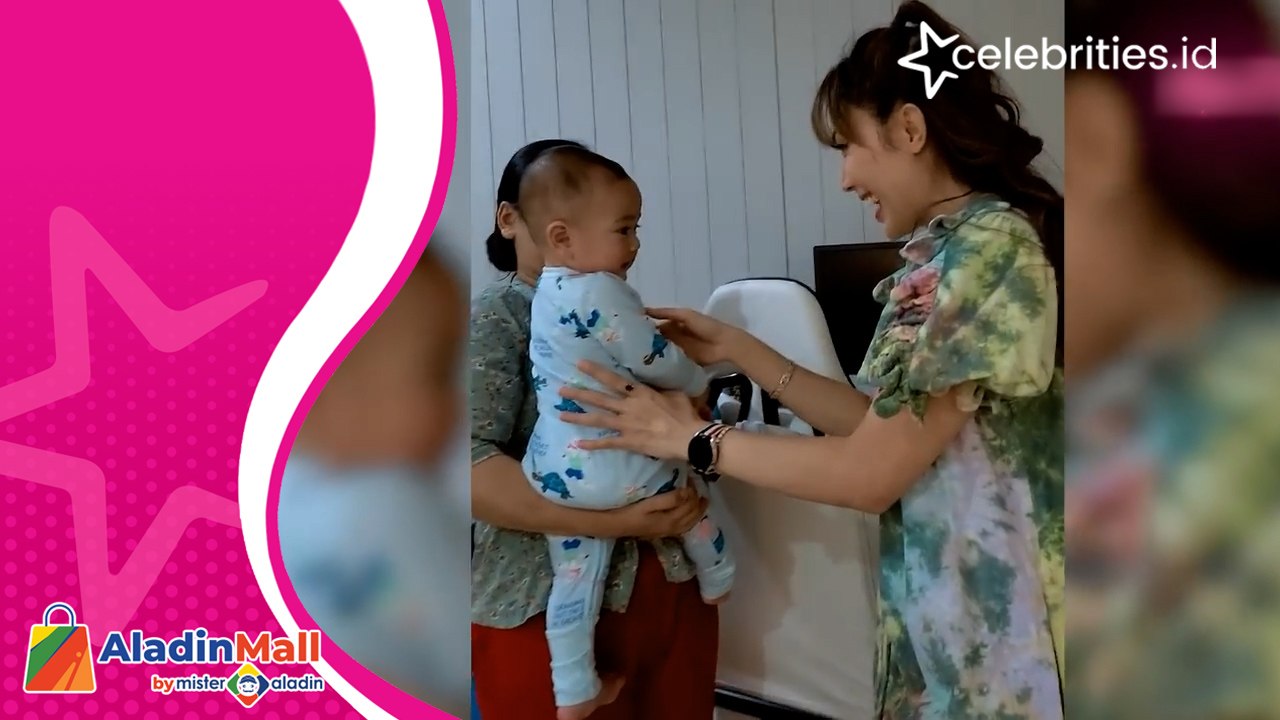 Kocak, Aksi Ayu Dewi Menggoda Rayyanza Bikin Netizen Gemas