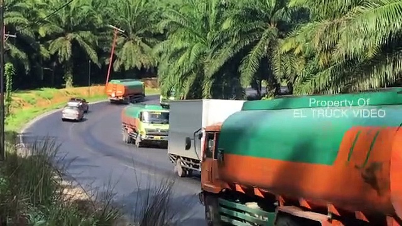 TRUK TIDAK KUAT MENANJAK HAMPIR MUNDUR