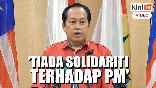 Tiada solidariti buat PM, bubar Parlimen jalan terbaik - UMNO