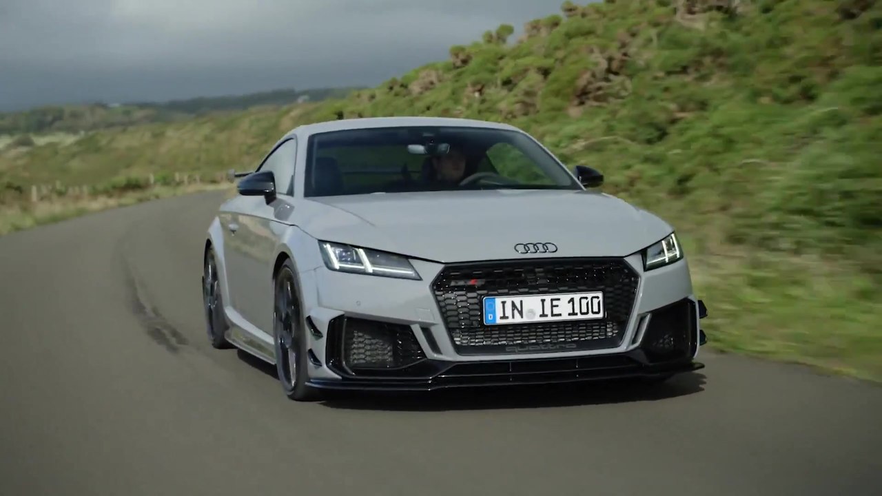 Der Audi TT RS Coupé iconic edition - Form braucht Funktion - Legendärer 5-Zylinder bringt unvergleichlichen Sound