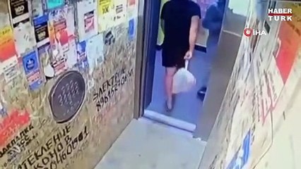Asansörde kabinle duvar arasına sıkışmaktan son anda kurtuldu