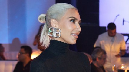Is Kim Kardashian trying to hide something with her new hair? (1)