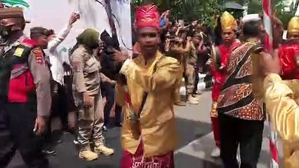 Pawai Ta'aruf Mobil Hias Awali MTQ Nasional XXIX di Kalsel
