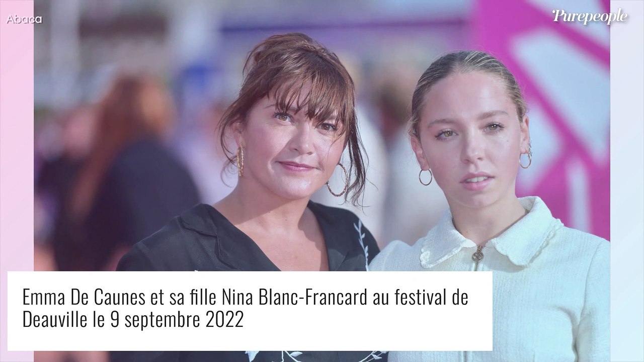 Sinclair et Emma de Caunes : leur fille Nina (20 ans) amoureuse, photo so in love