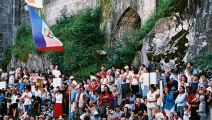 Reportage _ Jean-Paul II, le pape pèlerin de Lourdes (rétrospective)