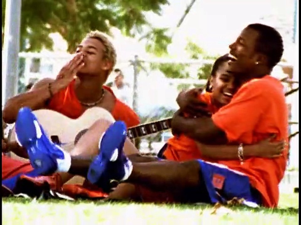 One on One - Se1 - Ep07 - Playing Possum HD Watch HD Deutsch