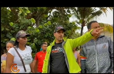 Gobierno Bolivariano realiza labores de despeje de vías en Chichiriviche de la Costa