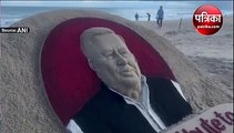Odisha News: रेत कलाकार सुदर्शन पटनायक ने रेत पर तस्वीर बनाकर मुलायम सिंह को दी अंतिम श्रद्धांजलि
