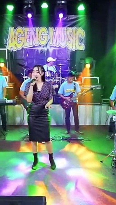 Dangdut koplo kelangan, yeni inka