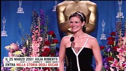 Abiti che hanno fatto storia: Julia Roberts in Valentino agli Oscar 2001