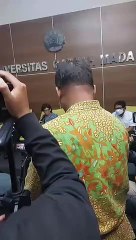 ijazah Jokowi digugat,UGM gelar jumpa pers