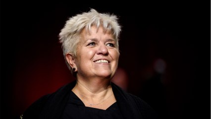 GALA VIDEO - Mimie Mathy défendue par ce célèbre animateur à ses débuts : “J’ai eu un coup de foudre”