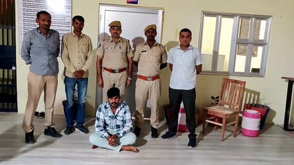 Weapons : फिर मिले अवैध हथियार व जिंदा कारतूस