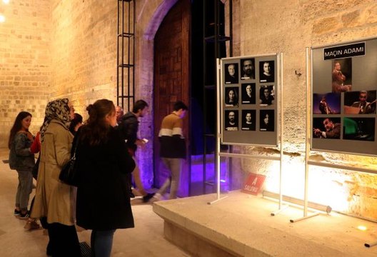 Edirne kültür sanat haberi... Edirne Devlet Tiyatrosu, yeni sezona yine kapalı gişe başladı