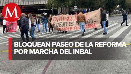 Protestan trabajadores del INBAL en Paseo de la Reforma
