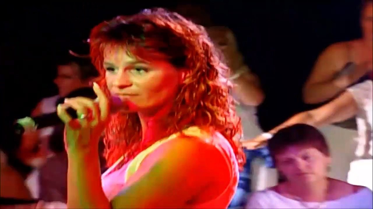 ANDREA BERG — Party Mix | Live im Club | von Andrea Berg - 'Emotionen Hautnah' live - (2003)