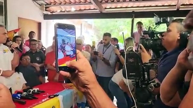 Agora é momento de retribuição , diz Luciano Cartaxo ao apoiar João Azevêdo no 2º turno