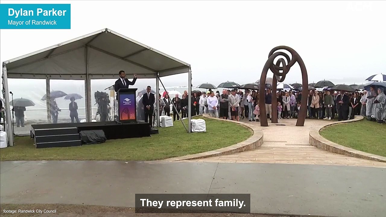 PM Anthony Albanese speaks at the Bali bombings commemoration ceremony in Coogee, NSW | October 12, 2022 | ACM