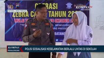 Polisi Sosialisasi Keselamatan Berlalu Lintas di Sekolah