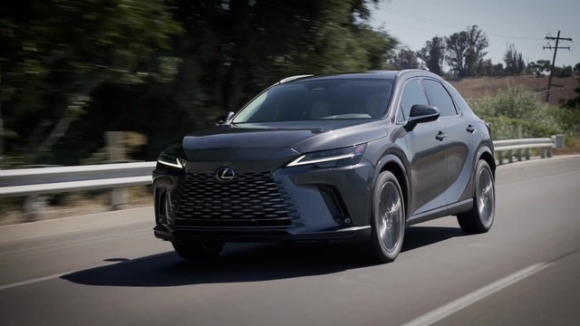 2023 Lexus RX 450h+ Luxury in Cloudburst Gray Driving Video