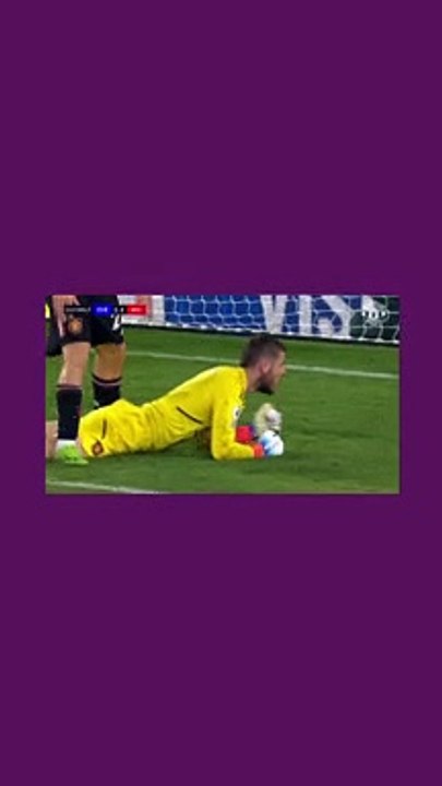 Save Krusial De Gea vs Everton