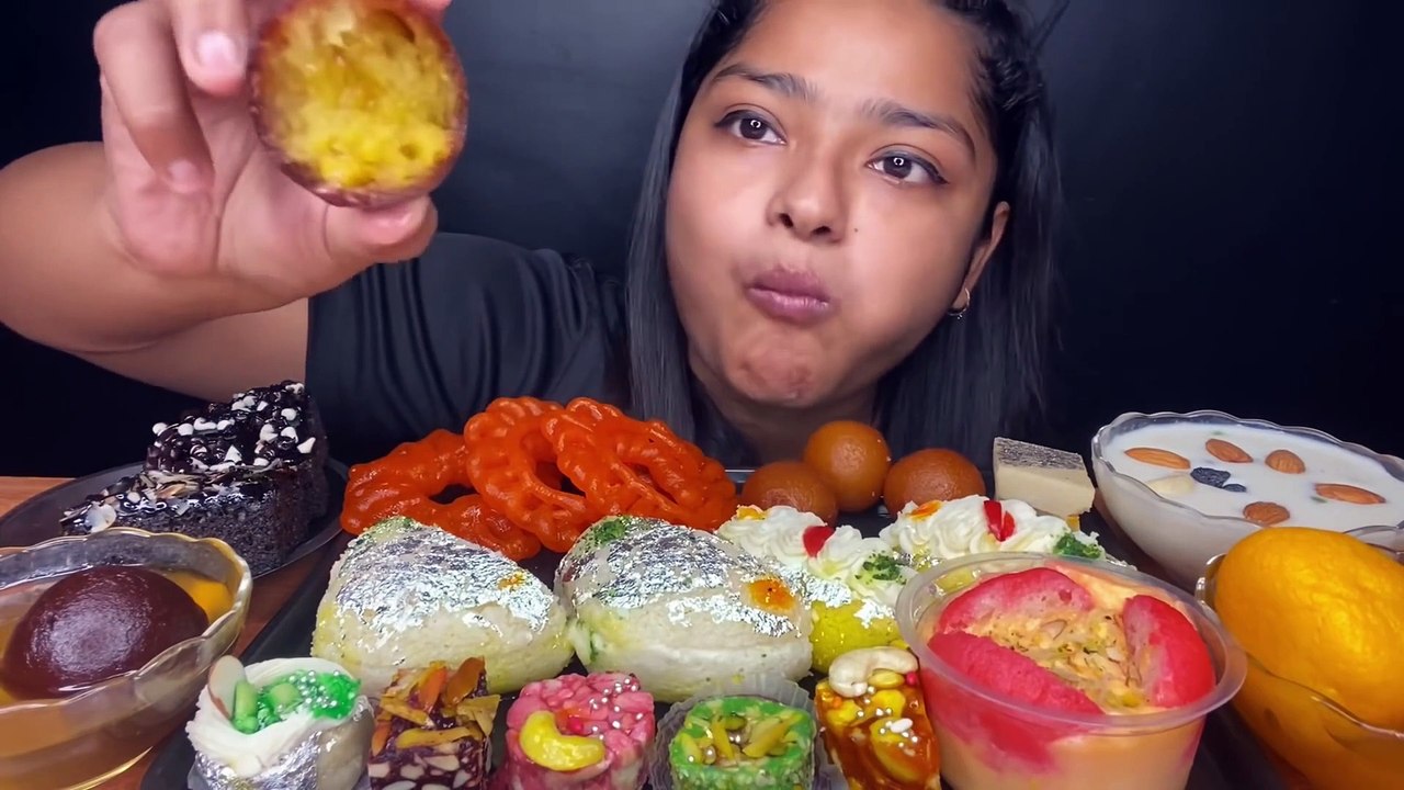 INDIAN_DESSERTS_EATING_--_GULAB_JAMUN__RASGULLA__MALAI_SANDWICH__RASMALAI___FOOD_EATING_VIDEOS