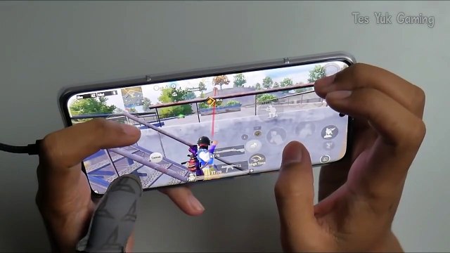 Unboxing Xiaomi 12 _ Test Game PUBG Solo Vs Squad Full Handcam 23 KIlls__(Release crazy gamer)